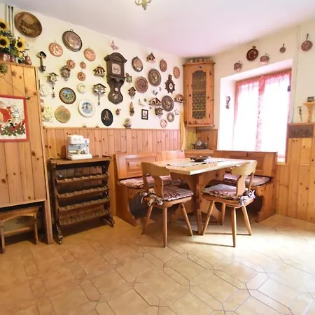 Casa Canale - Residenze Bucaneve * Tonezza del Cimone