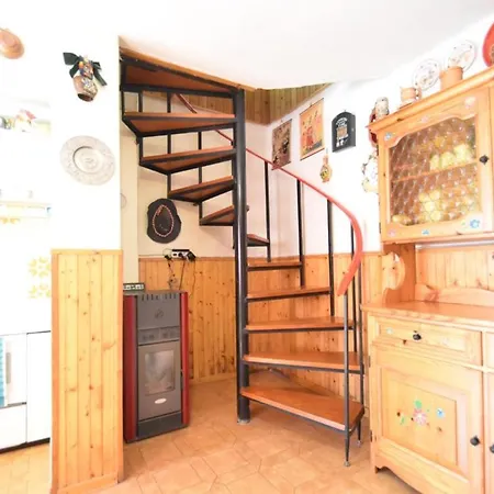 Apartment Casa Canale - Residenze Bucaneve Tonezza del Cimone